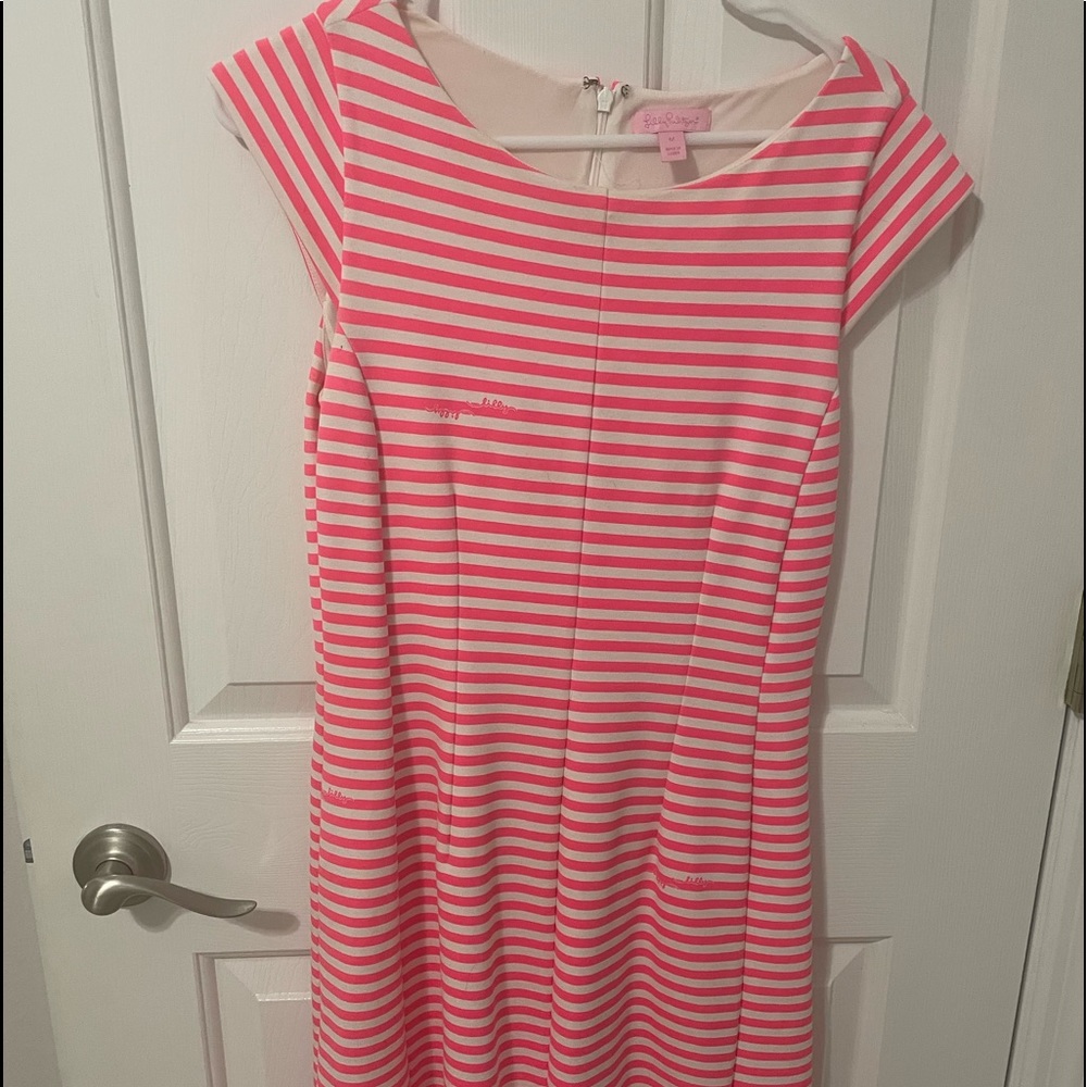 Lilly Pulitzer dress. Pink Flamingo and white striped. Size:Medium